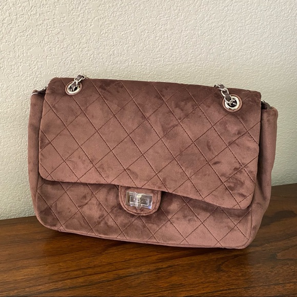 SALE | *FLAW Velour Brown Quilted Flap Chain Bag Convertible Velvet Crossbody - Picture 1 of 9
